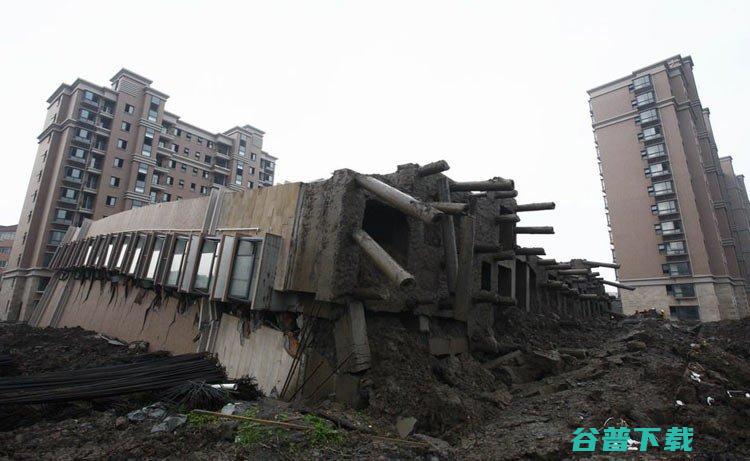 上流楼盘面前 20年轻盘 上海又现 日光 套均过亿 (上流楼盘面前有人住吗)