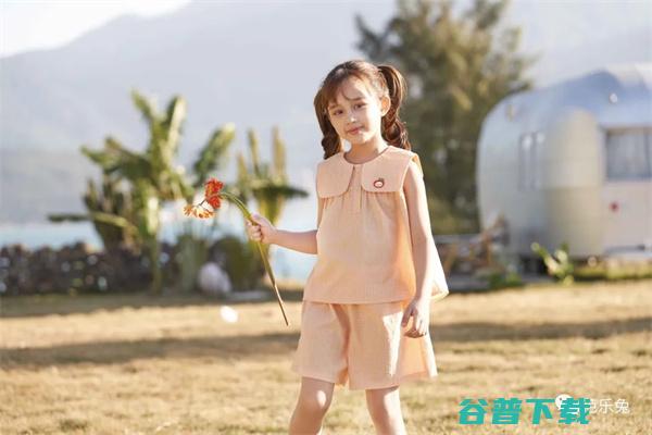 时尚典雅 芭乐兔 选对童装让这个夏天怎么穿都对 还是恬静活泼 (时尚d芭)
