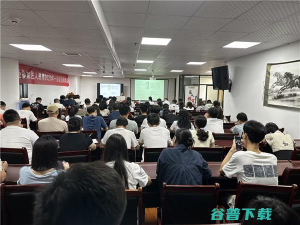 一举通关 高朋满座 匠人教育陈印老师一建考试面授课 (一举通过的深层含义)