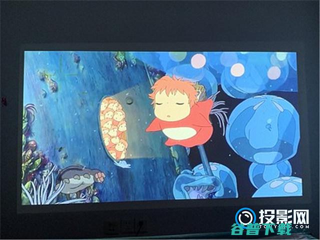 天猫魔屏V8投影仪实测分析天猫魔屏V8质