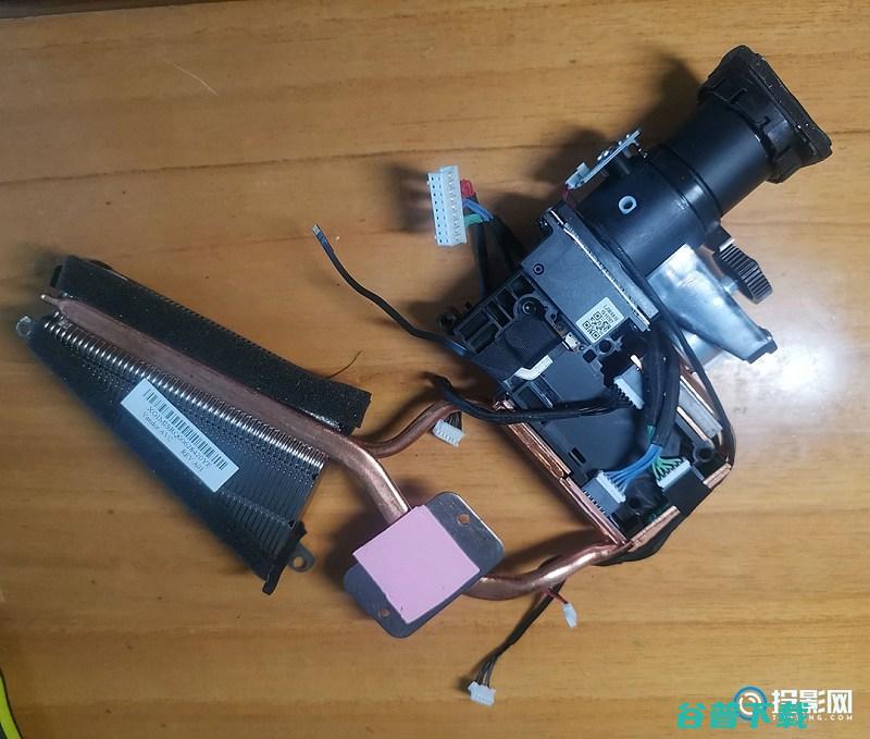 极米z6拆机图解续集一起来看看极米z6的内部结构