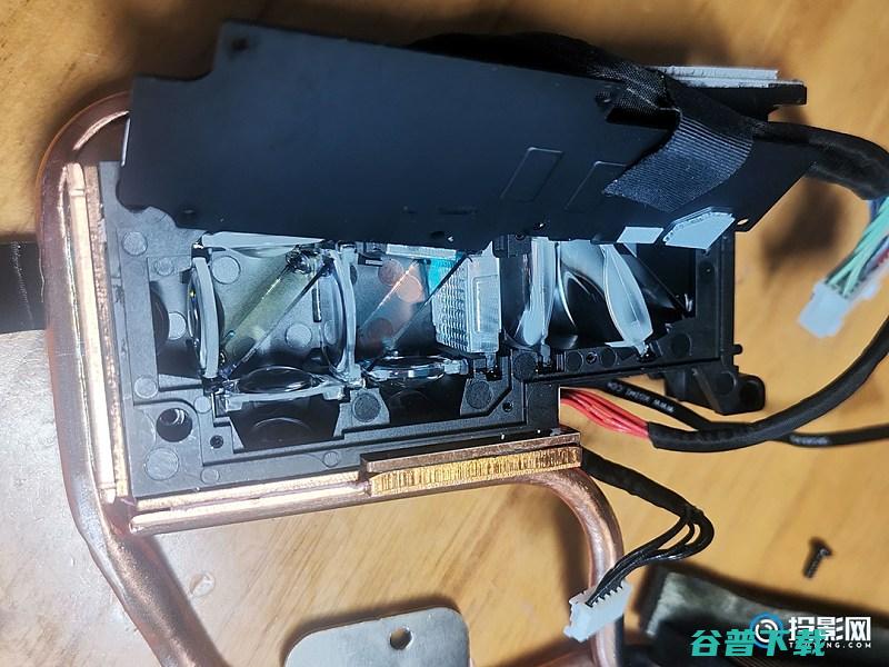 极米z6拆机图解续集一起来看看极米z6的内部结构