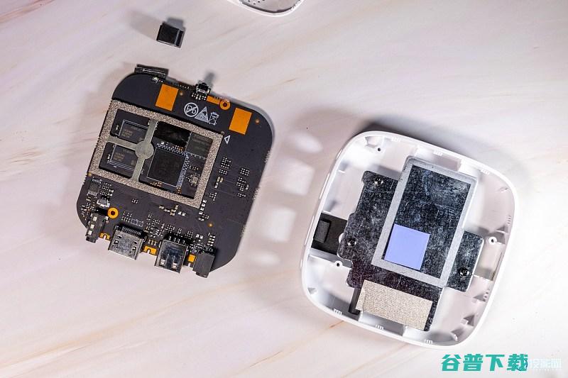 无限制当贝盒子H2拆机解读开机无广告限