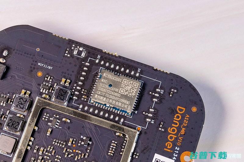 无限制当贝盒子H2拆机解读开机无广告限