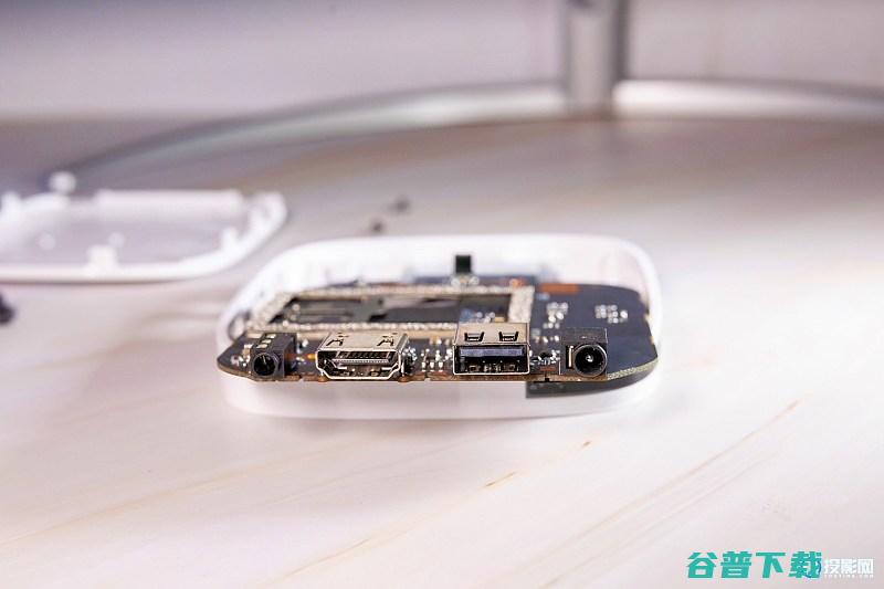 无限制当贝盒子H2拆机解读开机无广告限