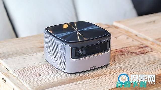 带来大屏的观影震撼坚果J7家用智能投影仪评测观