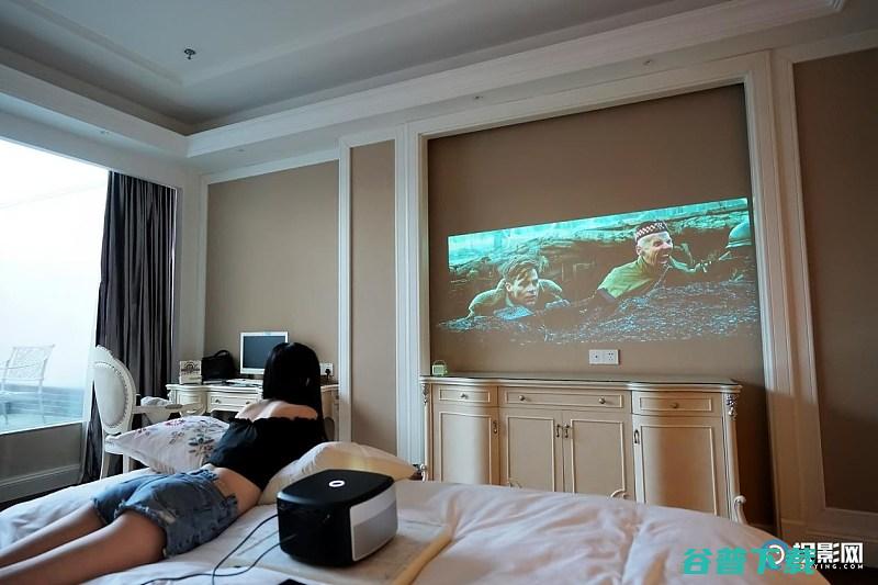 4K画质果然名不虚传极米H2对比坚果X3被完虐4k画