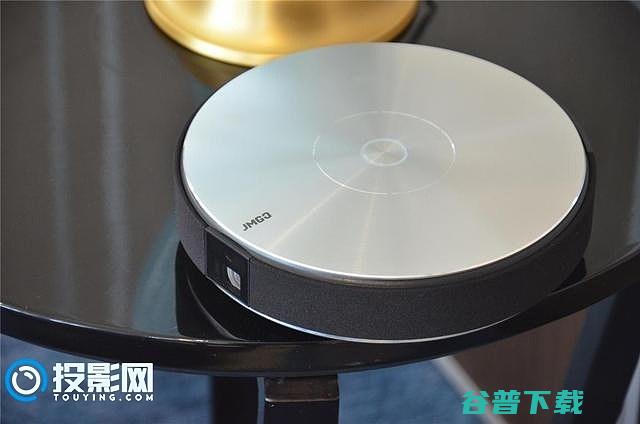LED智能微投评测坚果G7大画面看球才带劲led微亮