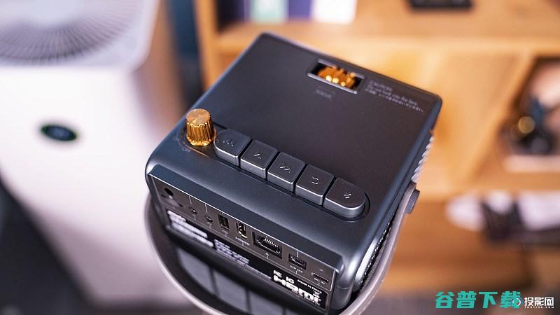重新定义的LCD投影仪emotnH1投影仪评测报告重新