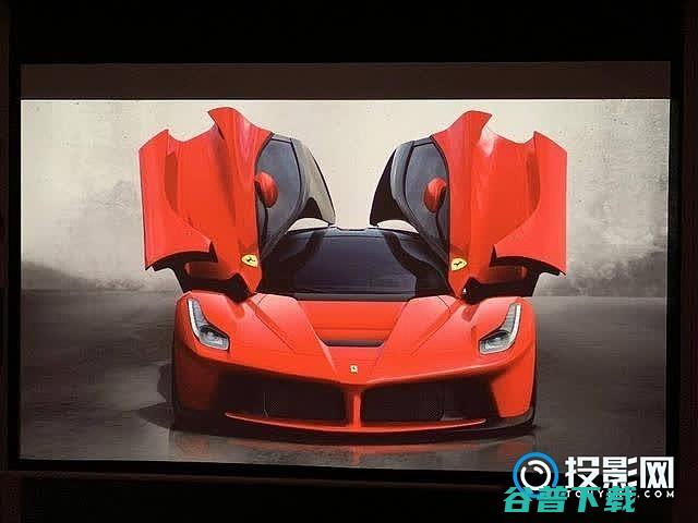 明基W2700投影仪万元出头的价格投影效果如