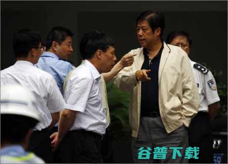 上海警察年30万真的假的