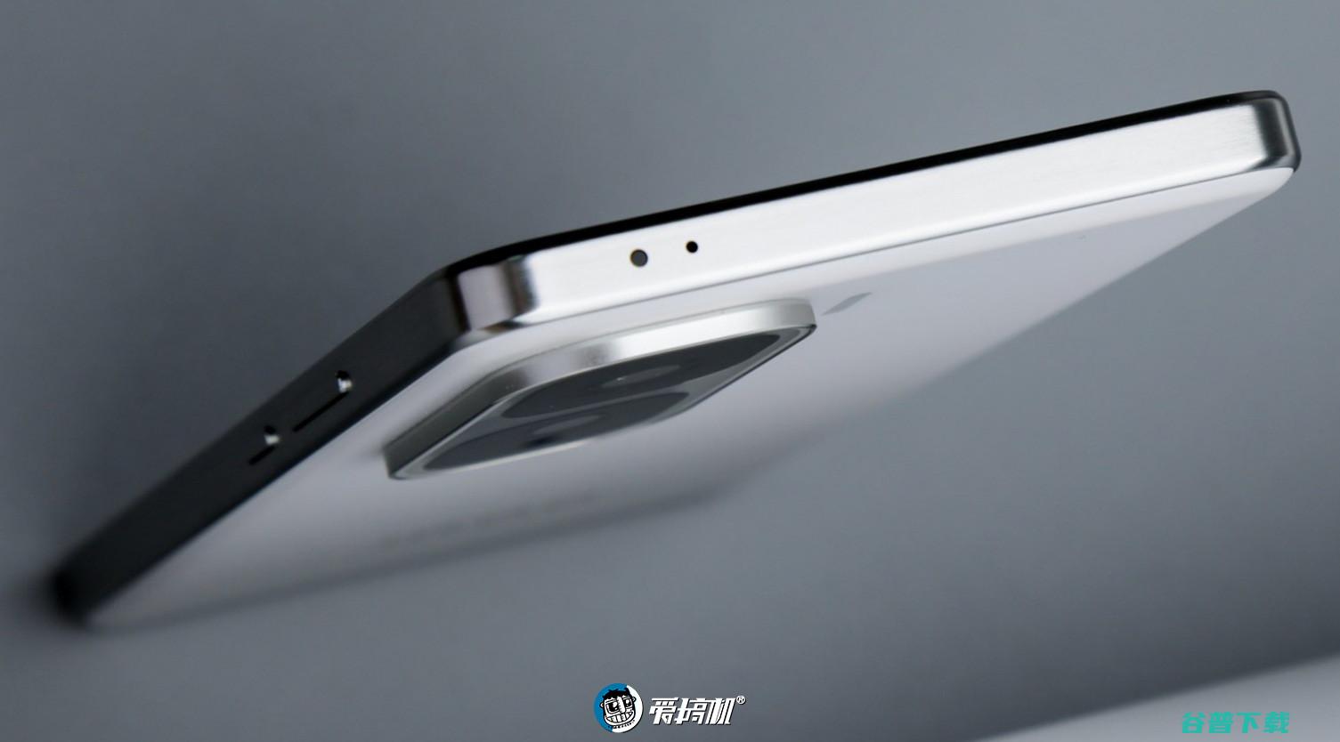 3199元起的天玑9，iQOO Neo10 Pro评测：超声波指纹+6100mAh电池+现役最强的频闪控制