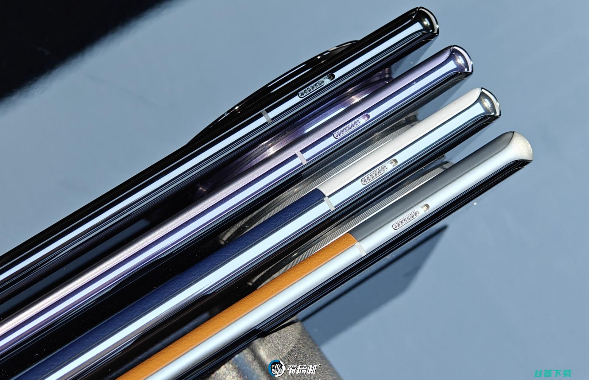 新堆料大佬，OPPO Find X7系列多配色上手与人像样张对比