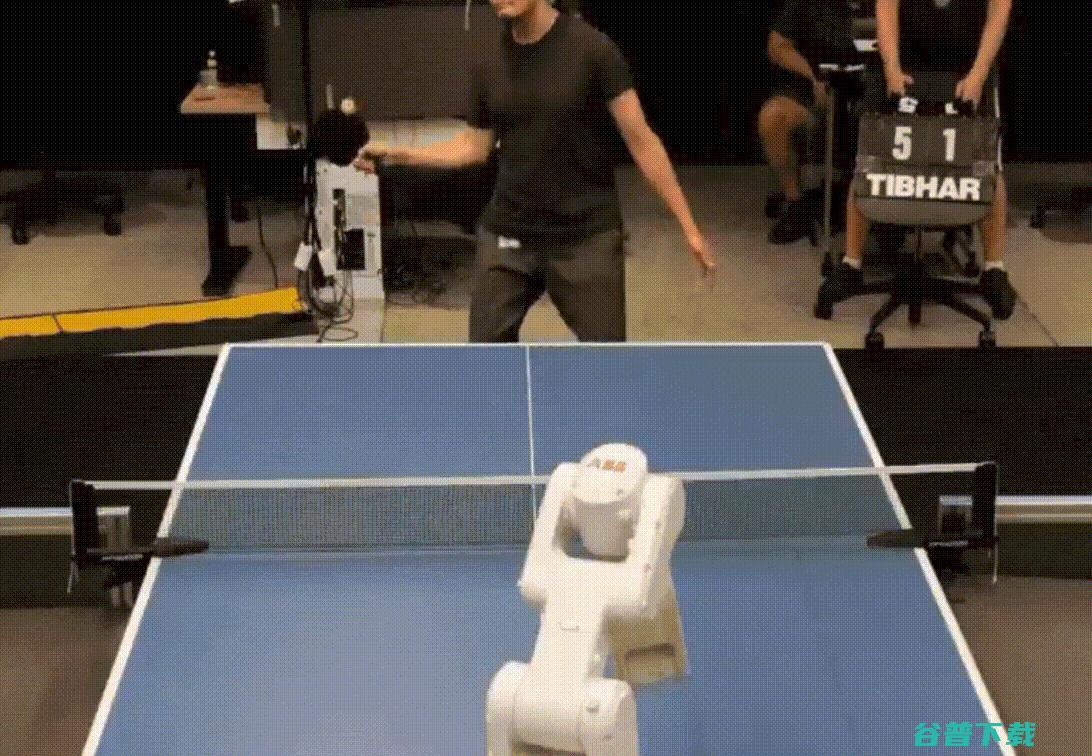 为人工智能赋予机器人躯体的“登月计划”项目，倒在具身智能热潮之前