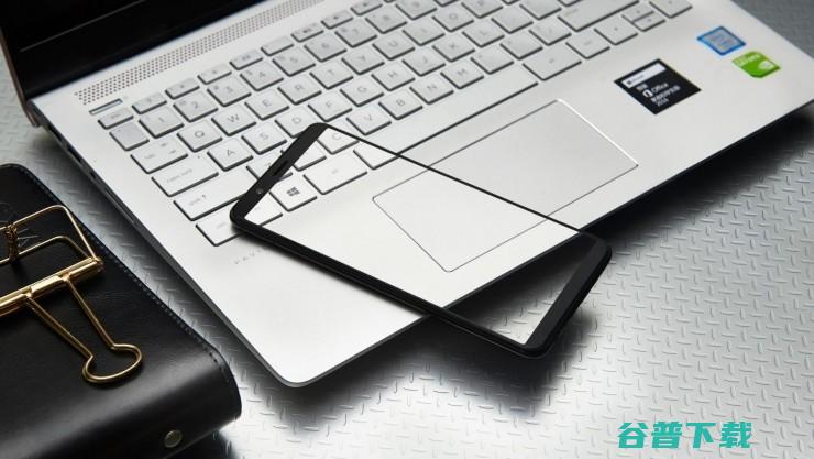 全面屏手机的高颜值代表：vivo X20真机实拍图曝光
