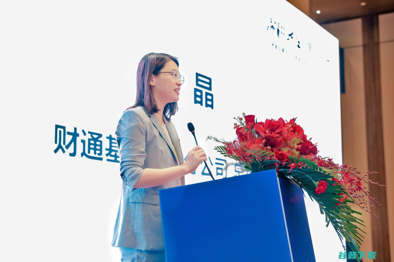 专访腾银财智CEO童彤 银行客户经理缺一个 和 神经系统 外脑 (腾银财智ceo)