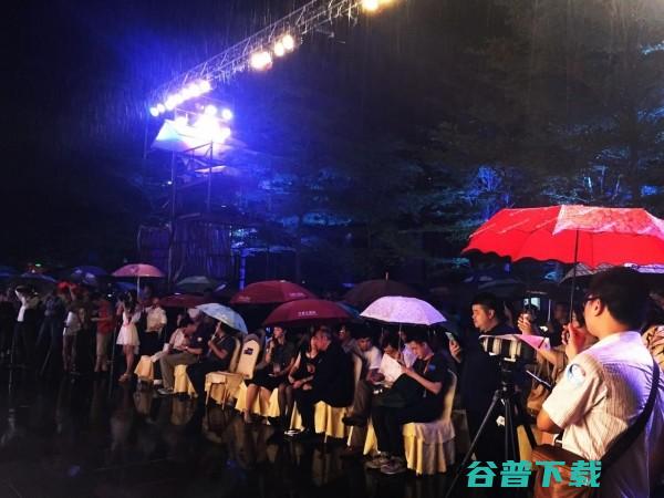 智能硬件蛋年大会南飞深圳，太火鸟整合南北资源