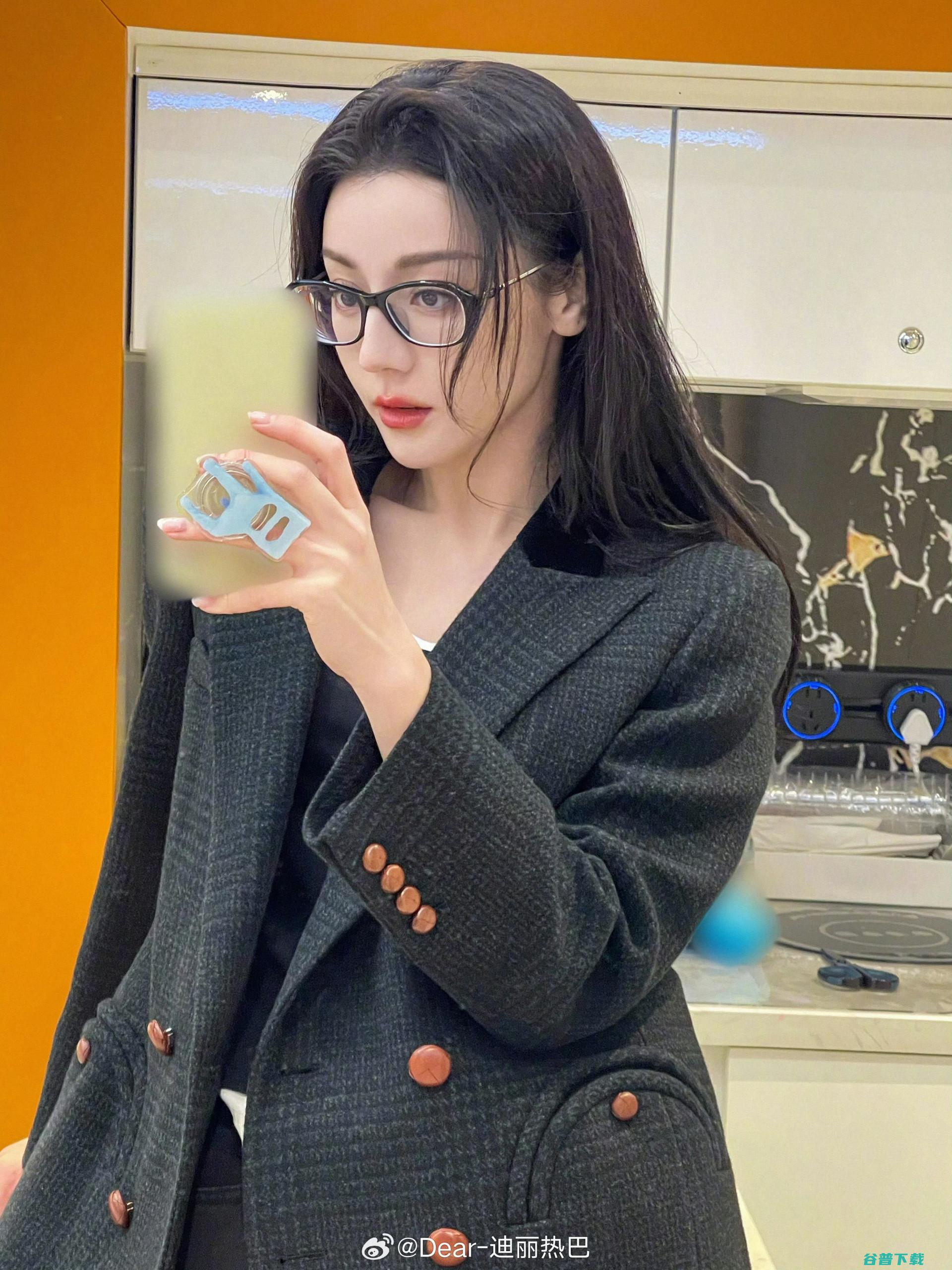 涨价预警，小米15系列早期爆料出炉 | 魅族21 Note也是8T LTPO屏幕 | moto X50 Ultra迪丽热巴样张