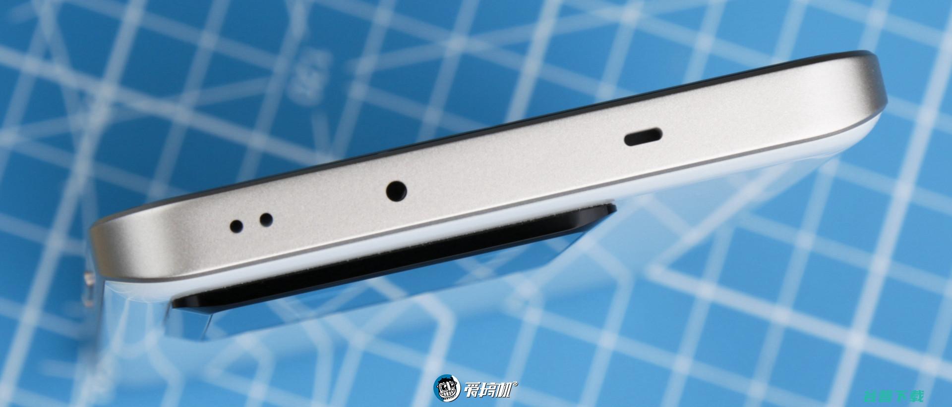 的复仇，Redmi K60至尊版评测：2599元起的天玑9200+