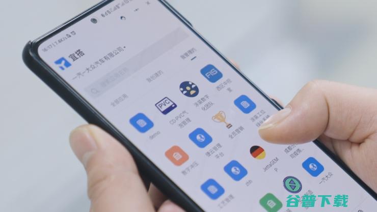 被低估的价值：钉钉拿什么打动大？