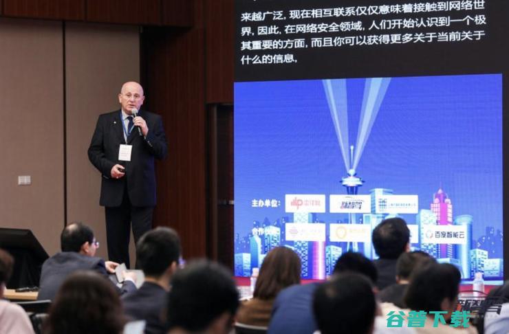 自动驾驶没有寒冬，追求量产与的“渐进式”路线已成主旋律 | 2019 AI+智能汽车创新峰会