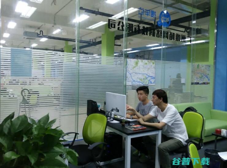 华农林钻辉：校园创客空间是如何运作的？