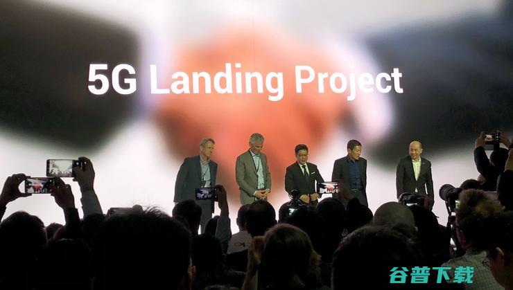 OPPO 十倍光学变焦手机 4 月发布，首款 5G 手机今年问世 |  2019