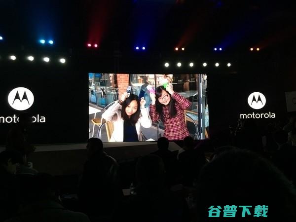 如何正确还原MOTO发布会？