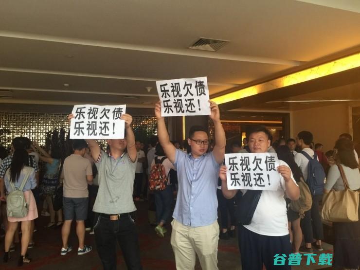 引股价疯涨；英特尔称CPU漏洞将本月底全部修复 柯达币 乐视供应商致信贾跃亭求还债；柯达将发布 (引起股价上涨的原因是什么)