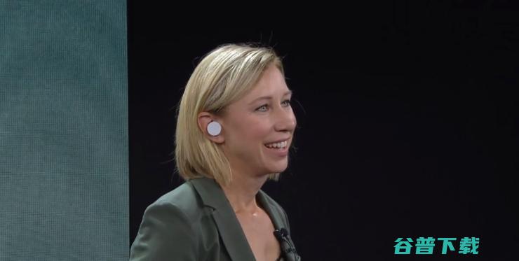 微软发布会六大新品，折叠电脑、折叠手机初次亮相