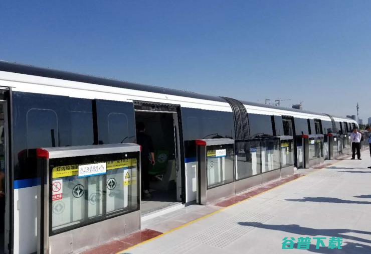 比亚迪云轨商业线路在银川通车，并创下了“两个”