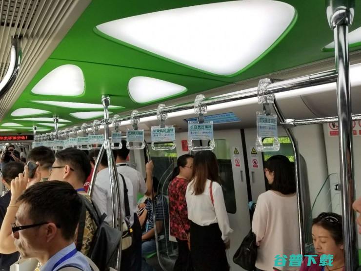 比亚迪云轨商业线路在银川通车，并创下了“两个”