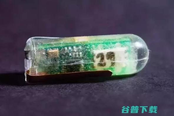 亚马逊的未来超市只需配置3名员工；白色版小米MIX今日首发，10点开抢 | 雷锋早报