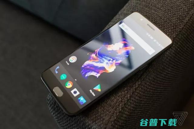 一加 正式 5 发布；ofo 启用新一代智能锁；支付宝推出无现金停车场 (一加5首发)