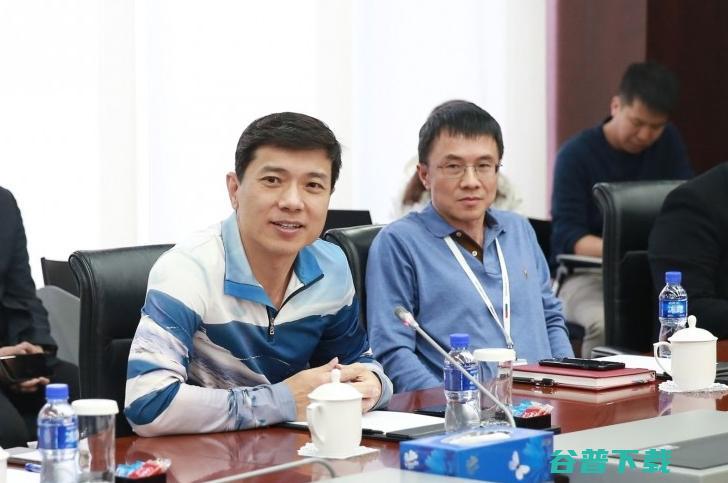 百度这周很忙 先成立智能驾驶事业群组 后被曝1亿美元投资蔚来汽车 (这周太忙了怎么回复)