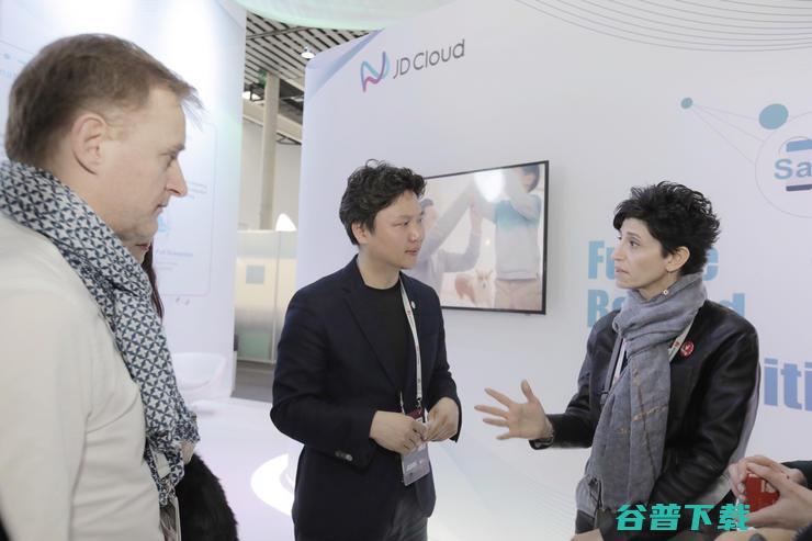 MWC上的中国云计算厂商：阿里、华为和京东都在秀什么“肌肉” | MWC 