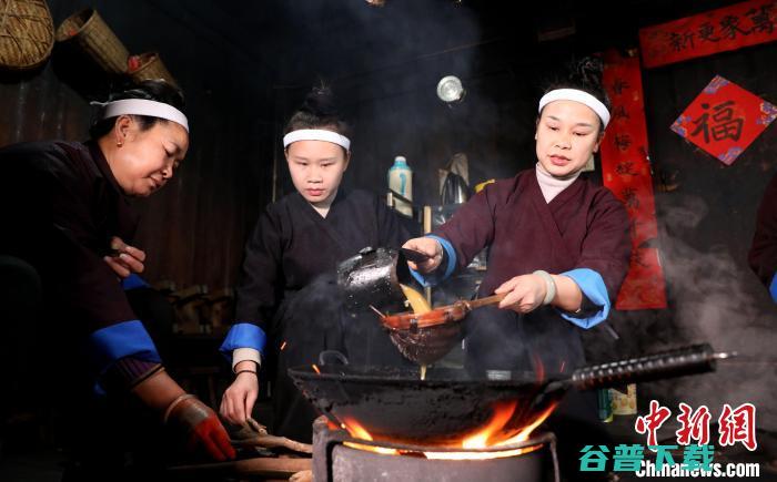 新春走基层油茶飘香年味浓三江新春走基层油