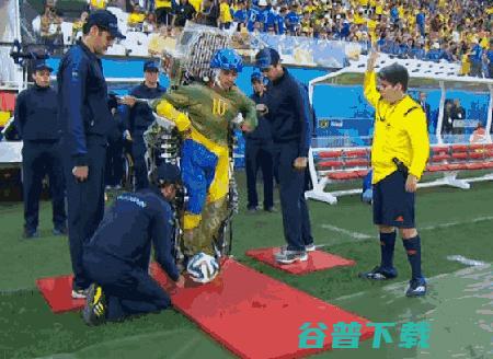 专访脑机接口研究先驱米格尔 • 尼科莱利斯：马斯克的观点我不同意