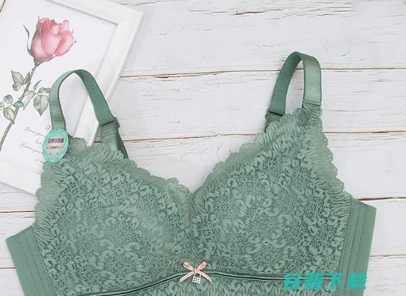 都市恋人坊内衣