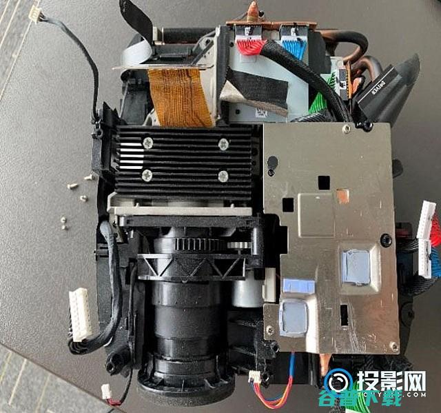 极米h3拆机教程罗老师口误的极米投影h3里面是啥