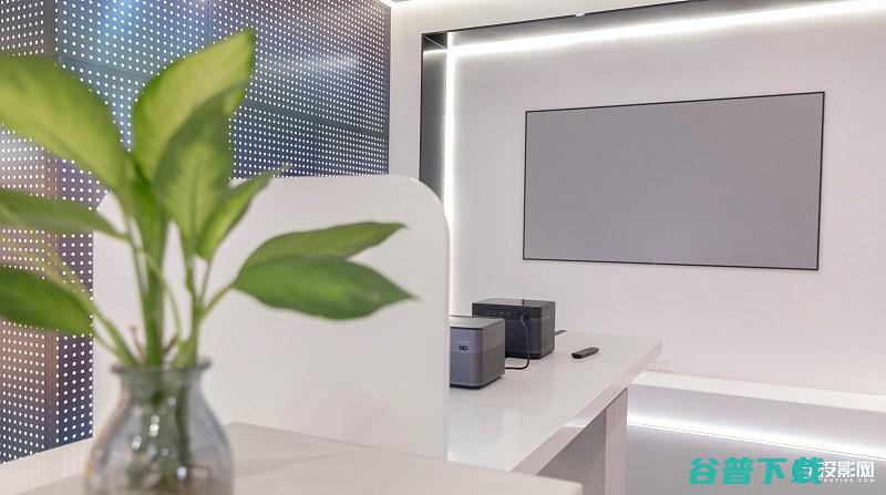 当贝投影店开业打卡五一旅游最佳去