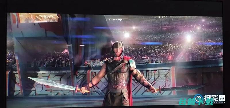 明基W27004K投影机投影色彩准明基w2700参数