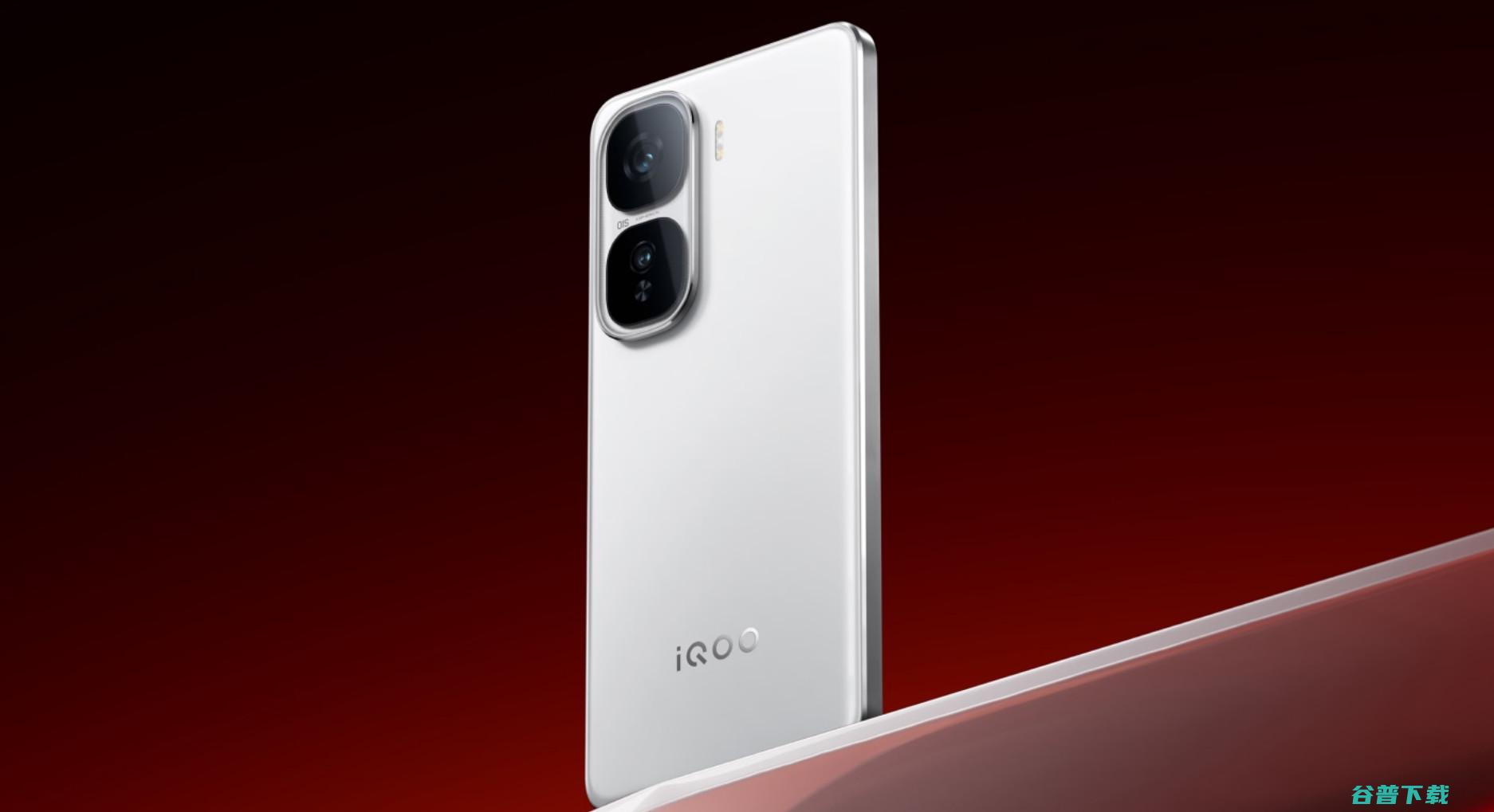 首发2299元起，iQOO 10系列发布：骁龙8 Gen 3与天玑9400，维信诺F1屏幕，6mAh电池+120W快充