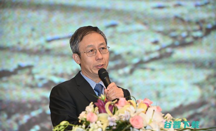 2022医疗机器人产业创新大会在沪召开：4个论坛、18场报告，产学投研共话产业新机遇