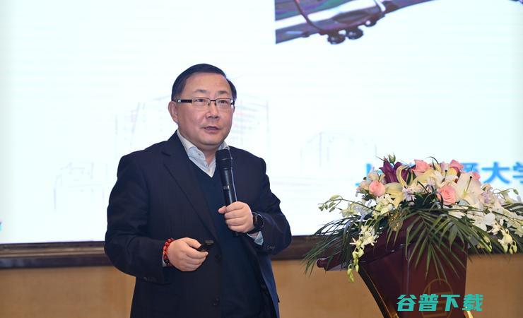 2022医疗机器人产业创新大会在沪召开：4个论坛、18场报告，产学投研共话产业新机遇