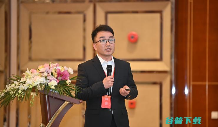 2022医疗机器人产业创新大会在沪召开：4个论坛、18场报告，产学投研共话产业新机遇