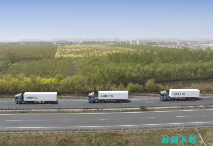 半年收获自动驾驶卡车双城编队牌照，这家自动驾驶公司如何穿越「无人区」？