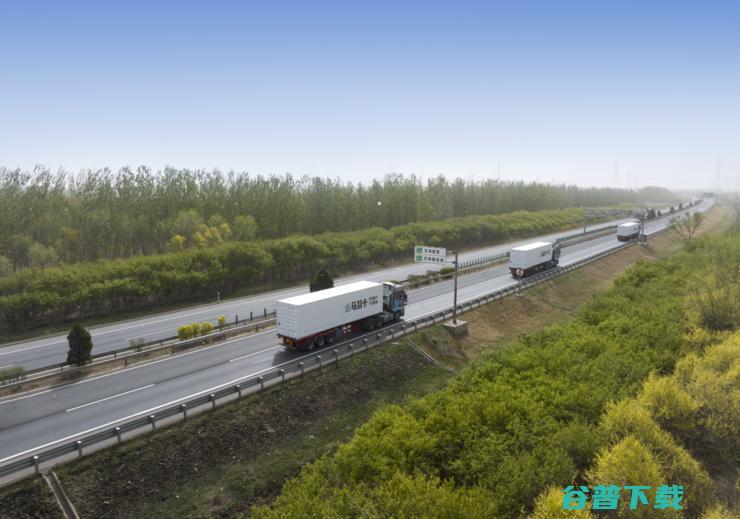 半年收获自动驾驶卡车双城编队牌照，这家自动驾驶公司如何穿越「无人区」？