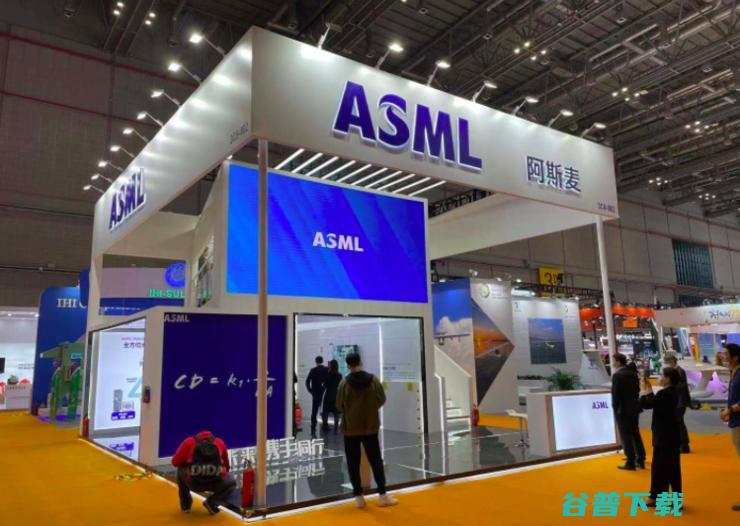 中国光刻机之殇：入华 32 年，ASML 已出货 700 多台，但 EUV 中国依然受限