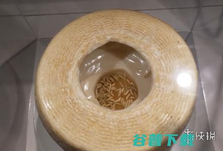 探店新使命：在猎奇和窜稀之间走钢丝